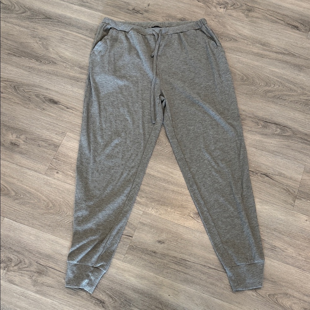 Tahari Men’s Heather Gray Jogger Sweatpants size XL